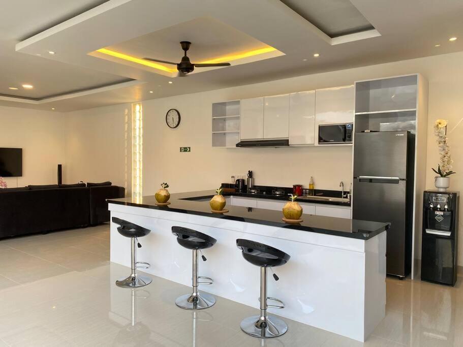 Villa Akmali Umalas 2Br With Private Pool & Jacuzzi Canggu Dış mekan fotoğraf